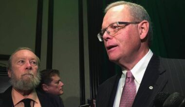 Judge throws out lawsuit against Winnipeg power broker Sandy Riley