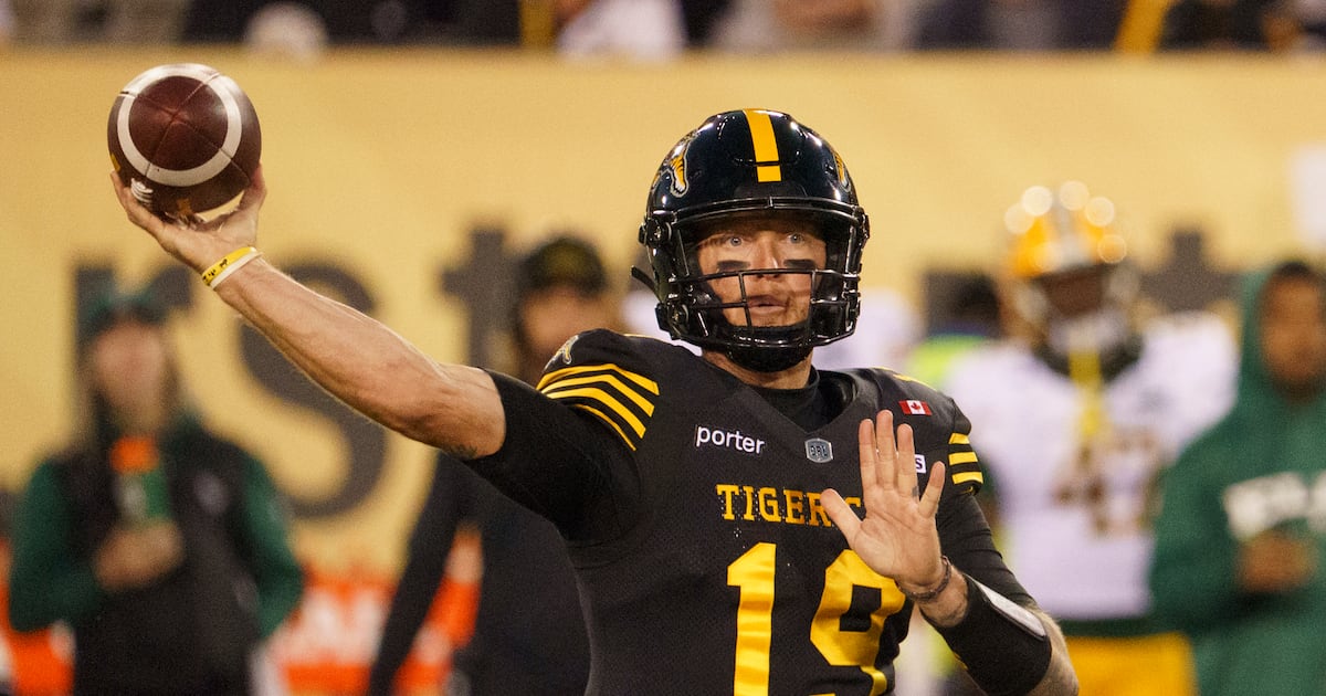 Talented class of CFL quarterbacks is airing it out