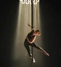 La Chute des Anges - MONTRÉAL COMPLÈTEMENT CiRQUE 