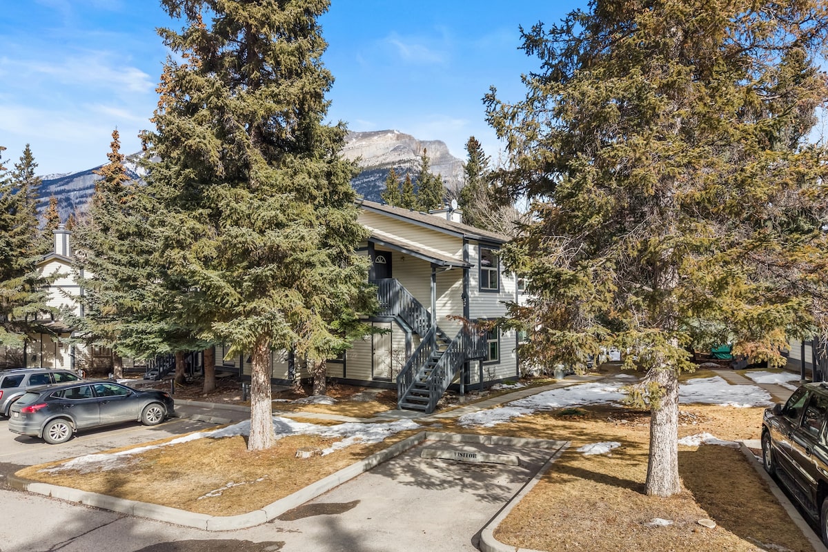 First-time buyer moves up in contest for Banff-area condo