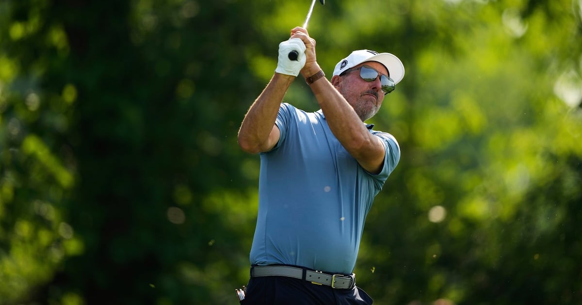 Phil Mickelson's lawyer says he resigned from country club after misconduct allegations