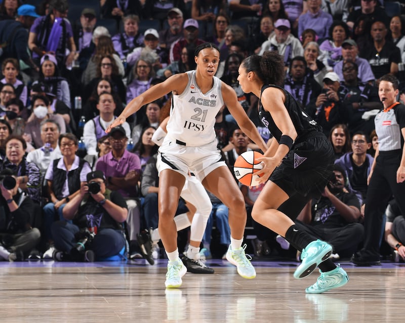 SAN FRANCISCO, CA - MAY 31: Brianna Turner #21 of the Las Vegas Aces plays defense during the game against the Golden State Valkyries  on May 31, 2026 at Chase Center in San Francisco, California. NOTE TO USER: User expressly acknowledges and agrees that, by downloading and or using this photograph, user is consenting to the terms and conditions of Getty Images License Agreement. Mandatory Copyright Notice: Copyright 2026 NBAE (Photo by Noah Graham/NBAE via Getty Images)