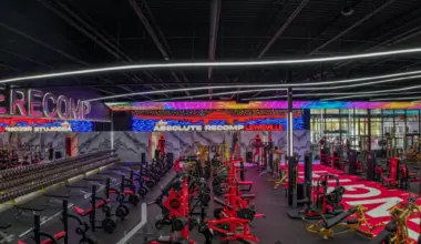 equipment inside an Absolute Recomp gym