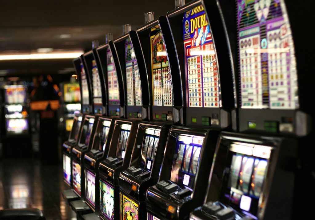 NHS Wales online mental health support expands to tackle gambling harms