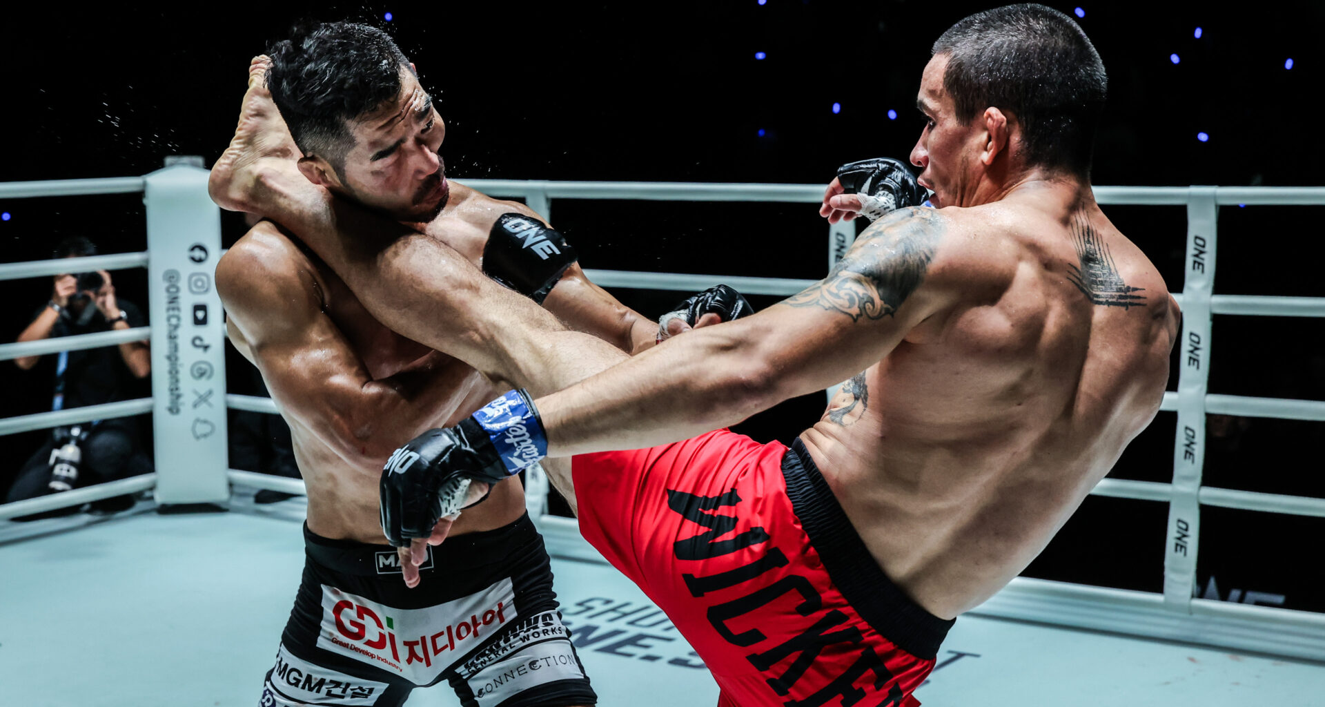 Brazilian MMA fighter Lucas Gabriel head kicks Ok Rae Yoon in the ring at ONE Fight Night 44