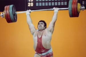 Paul-Henri Talbot, Vasily Alekseyev sets a world record and wins gold in the super heavyweight category,Montreal, July 27, 1976.