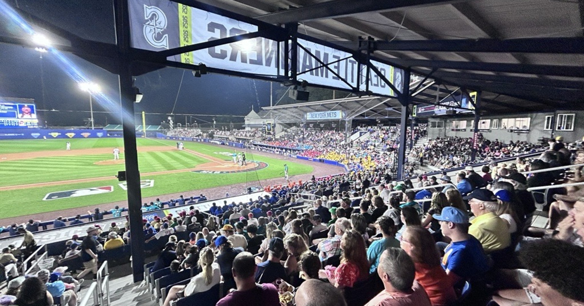 MLB and Little League Launch Exclusive Ticket Sweepstakes for the 2026 MLB Little League Classic, Presented by New York Life