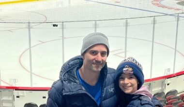 Oakville hockey community honours fallen Toronto police officer