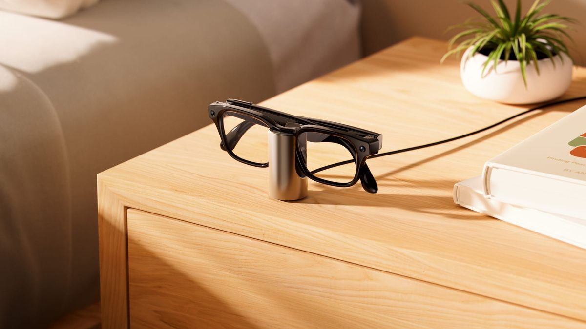 Meta Now Sells A Charging Stand For (Most Of) Its Smart Glasses