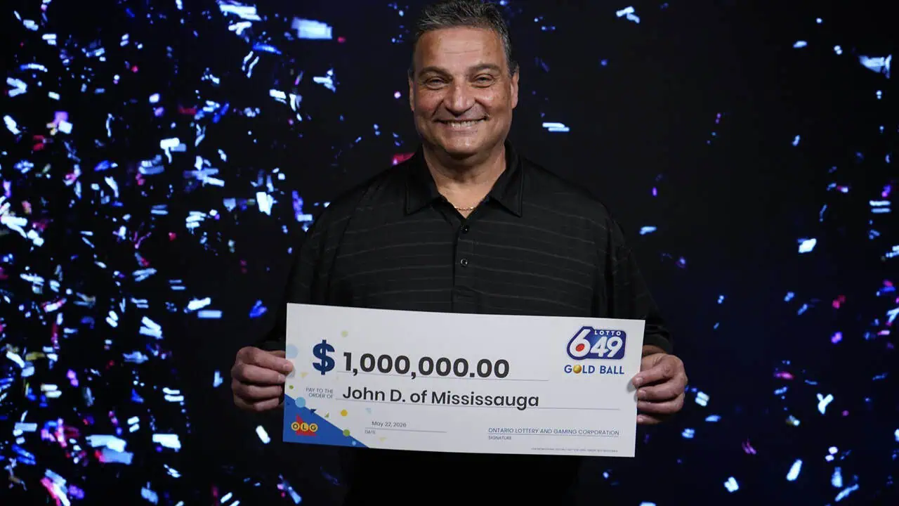 mississauga man wins $1 million in lottery.