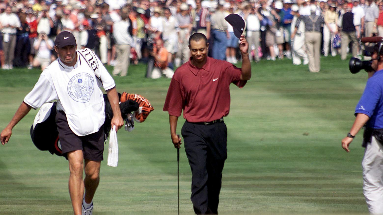 Tiger Woods at the 18th at the 2000 US Open