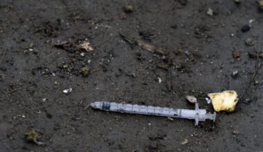 2-person paramedic crew to address overdoses in Winnipeg core area