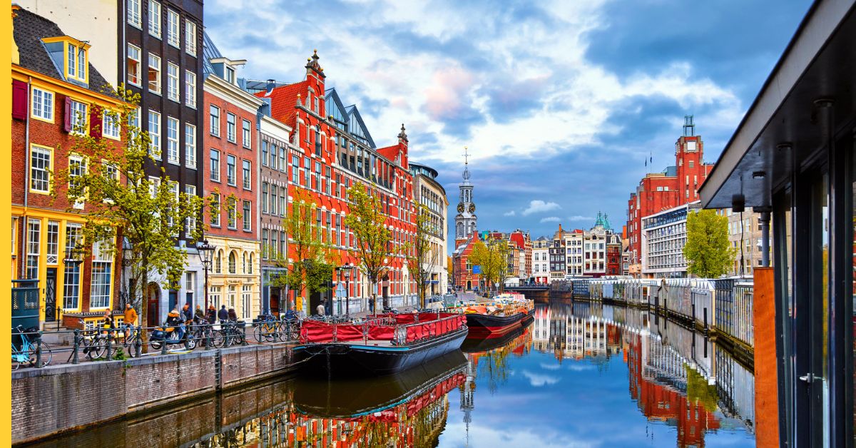 Netherlands to introduce complete ban on online gambling ads, bonuses
