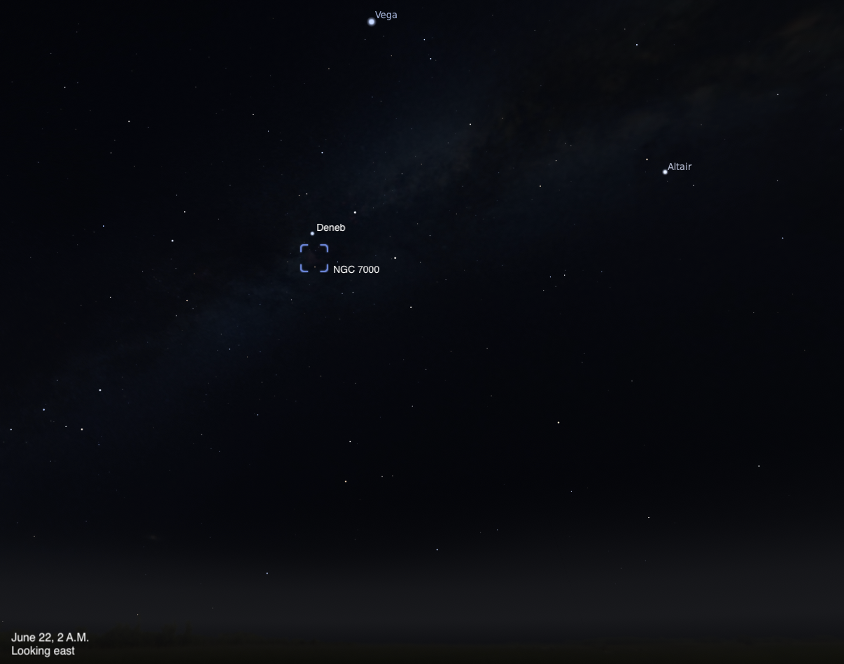 Planetarium simulation of the western sky on June 21, 2026, one hour after sunset. Venus and Jupiter are prominent near the horizon at right, with Mercury just below. The Moon appears at center-left, with Regulus nearby, and Spica visible at upper left. The twin stars Castor and Pollux are at far right.