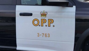 23-year-old dead, 2 seriously injured after crash on Ontario highway