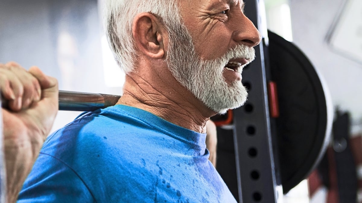 Strength Training Is Linked to Longevity, 30-Year Study Finds : ScienceAlert