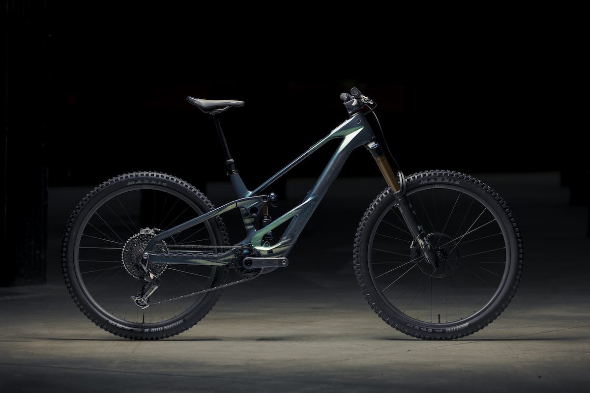 Orbea Wild LT goes Avinox, but different
