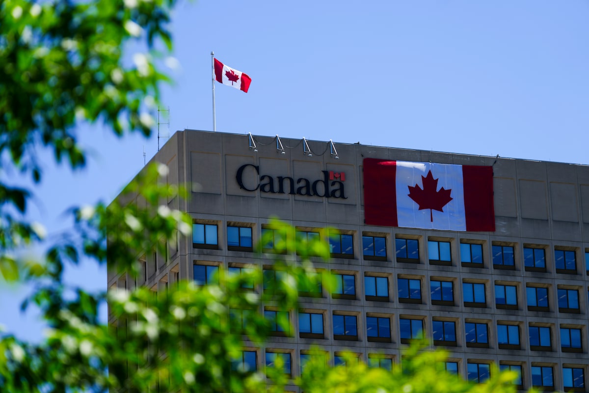 Former senior National Defence official who publicly criticized rising anti-U.S. rhetoric sues Ottawa over her dismissal