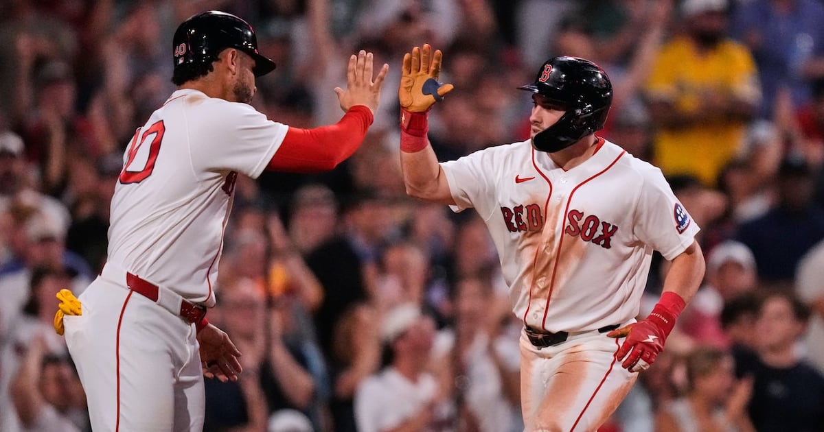 Durbin homers to break tie in the Boston Red Sox's win over the New York Yankees
