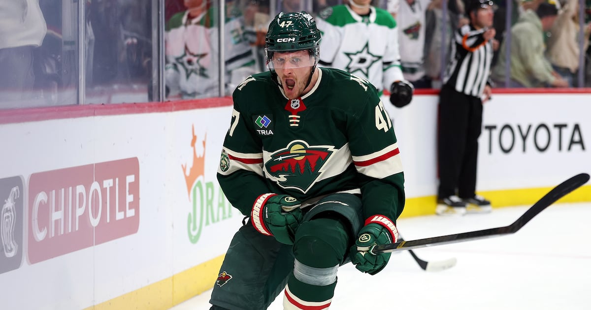 Minnesota Wild bring back C Michael McCarron on six-year deal