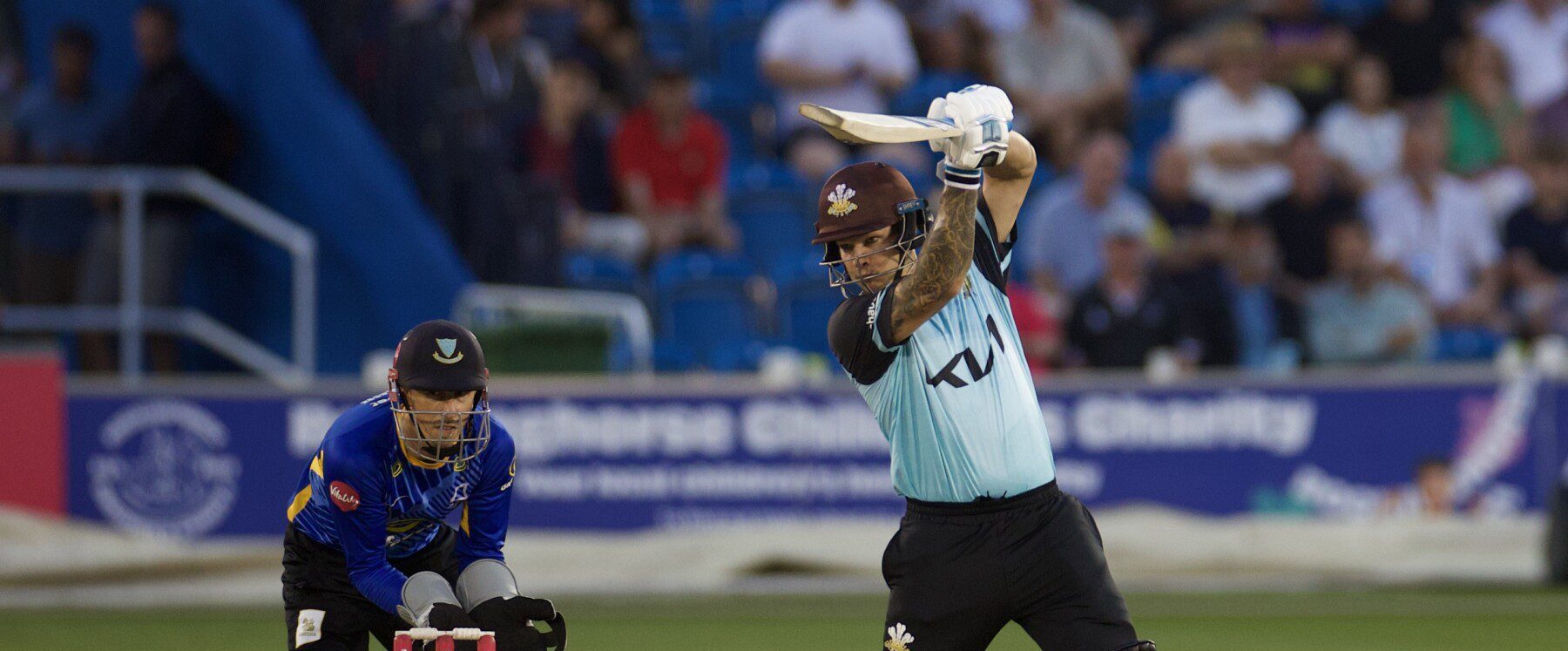 Philippe fires Surrey to win on debut