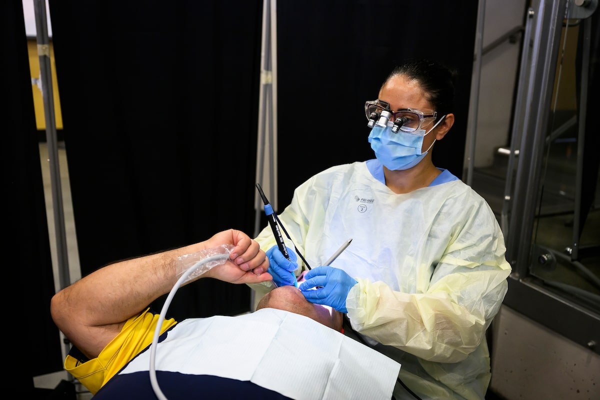 Dental hygiene students in Vancouver provide care to unhoused people