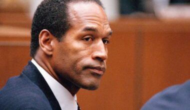 Buffalo Bills decline to honor O.J. Simpson in making the move to new stadium