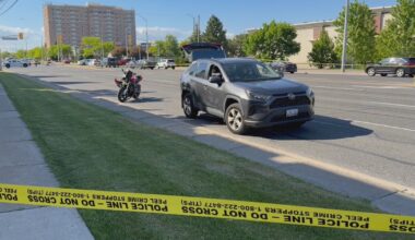 Man in life-threatening condition after Mississauga crash