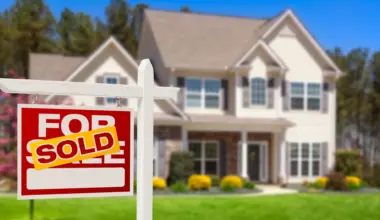 Sales are up and listings are shrinking. Is now the time to buy a home in Toronto?