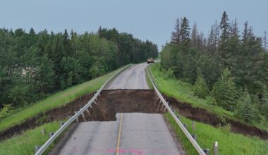 Heavy rain, flooding washes out road east of Edmonton