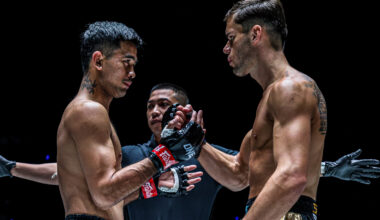 Rungrawee Sitsongpeenong and George Jarvis touch gloves before their clash