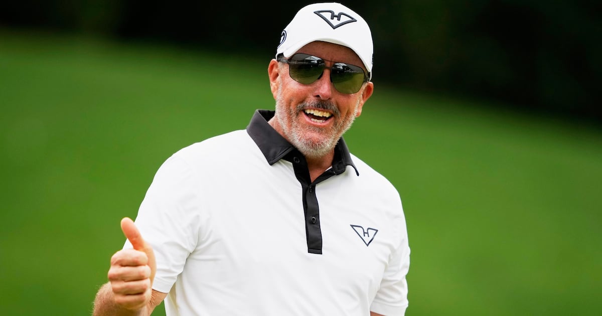 Phil Mickelson banned from golf club after ‘inappropriate’ conduct accusation: report - CTV News