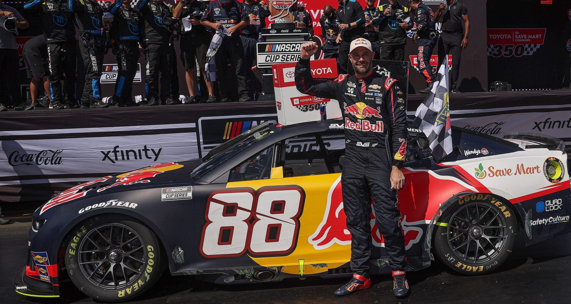 Toyota/Save Mart 350 preview: Can anyone stop Shane van Gisbergen at Sonoma? - Speedway Digest