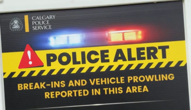 Calgary police warnings signs sprout amid increase in break-ins