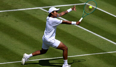 Sawangkaew advances at Wimbledon after Chwalinska suffers slip on match point