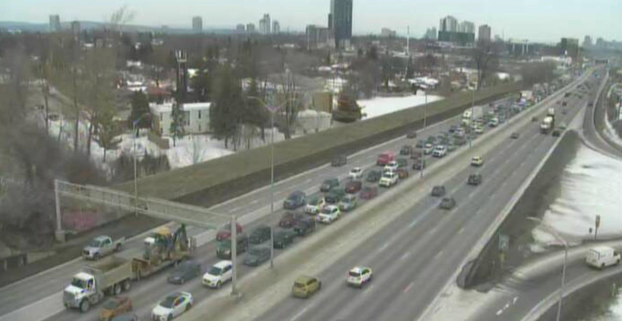 Highway 417 construction ends early, road closures expected