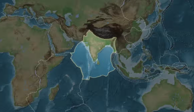 Scientists discover a major geological rift tearing India in two