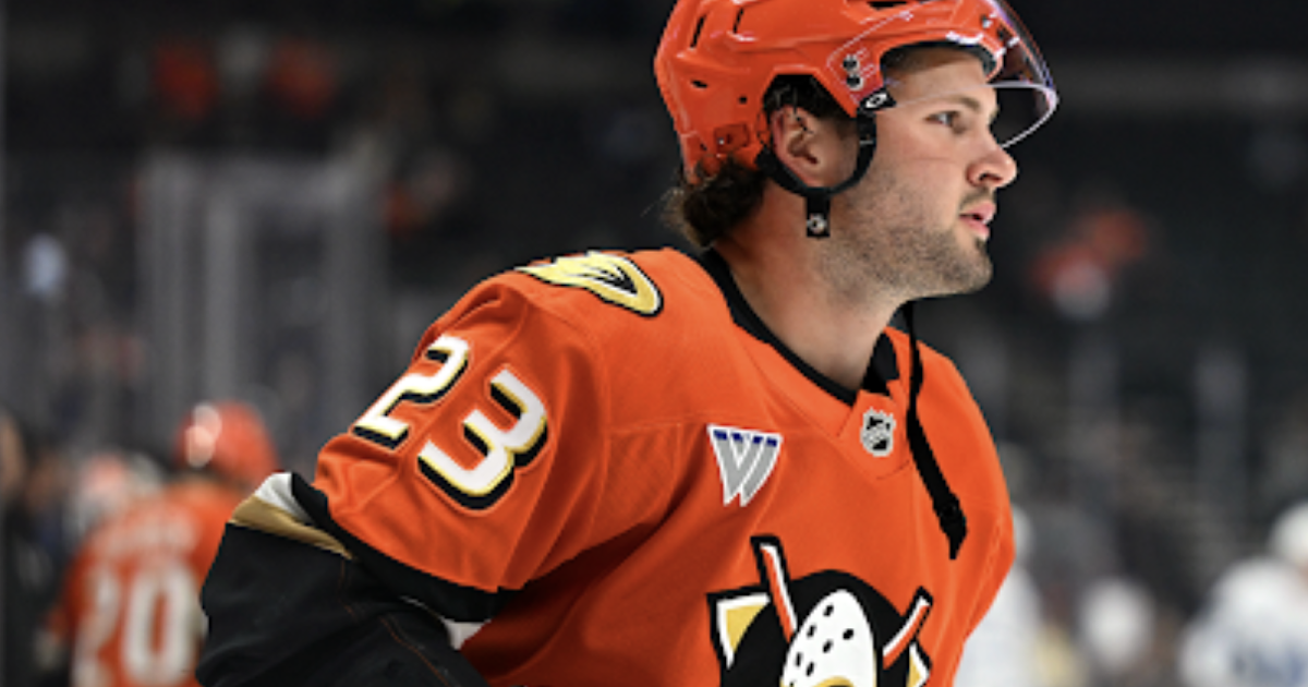 Report: Ducks & Blues Were 'Down The Road' On Blockbuster 5-Player Deal