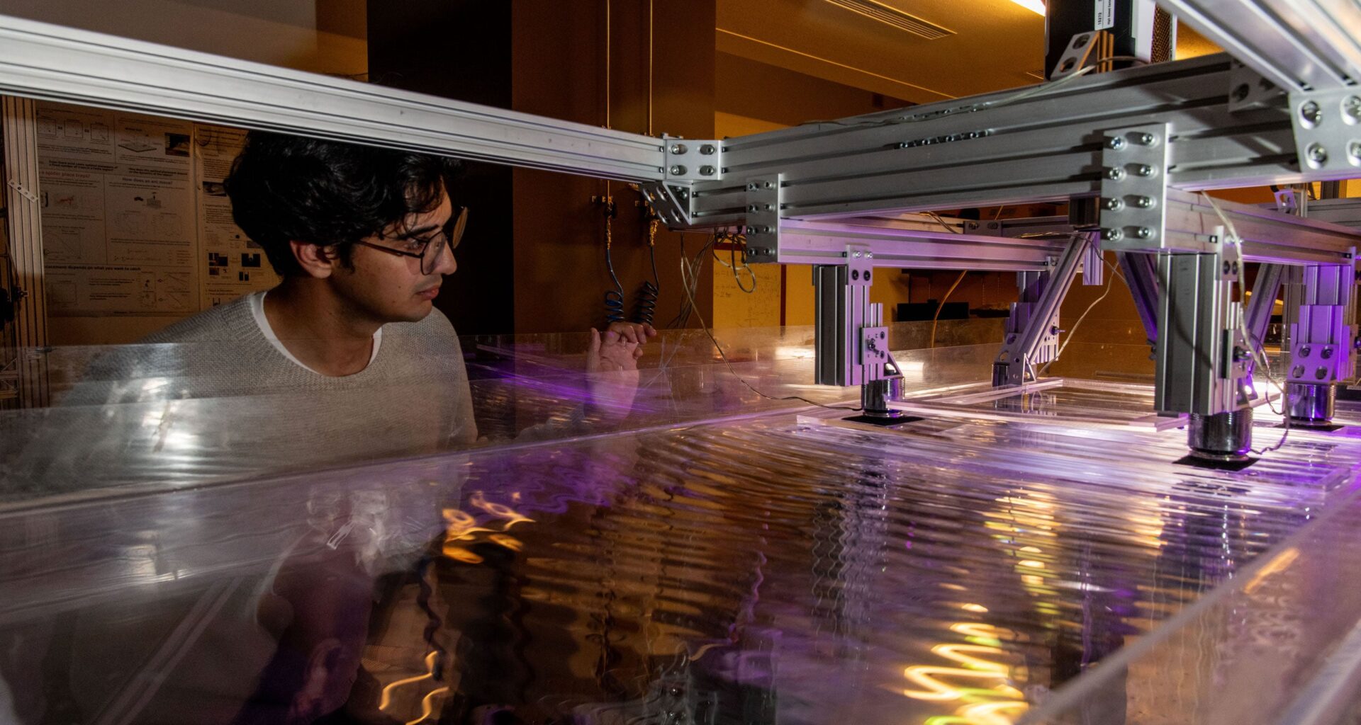 Scientists Recreate a Quantum Mystery in a Water Tank – and Discover Something Completely New
