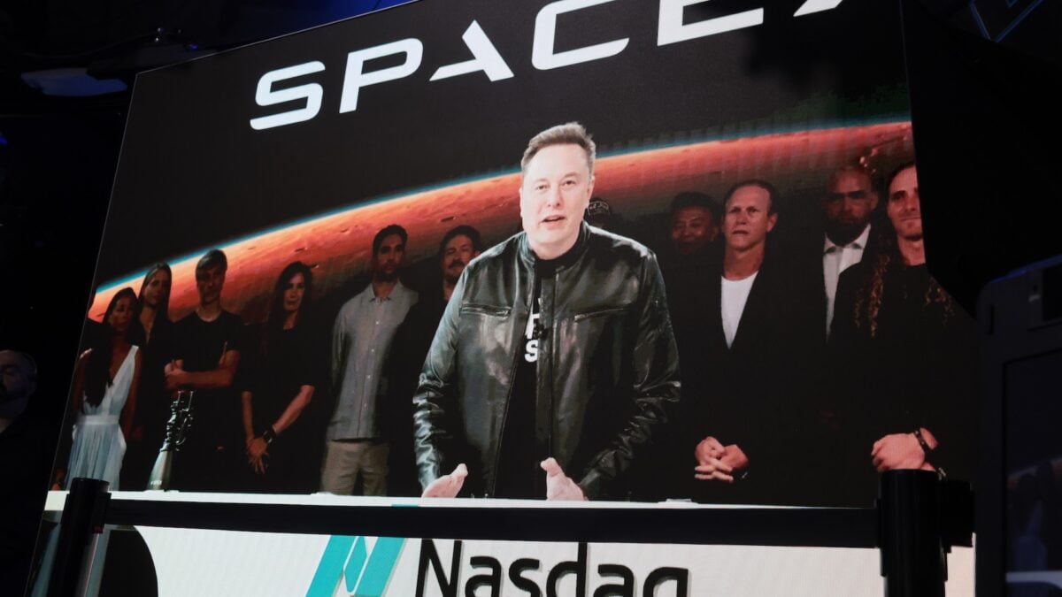 SpaceX's Stratospheric IPO Launch Has a Couple of Heavy-Duty Stowaways