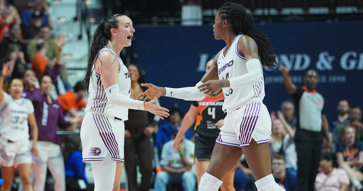 Tempo complete comeback on career night from Mabrey