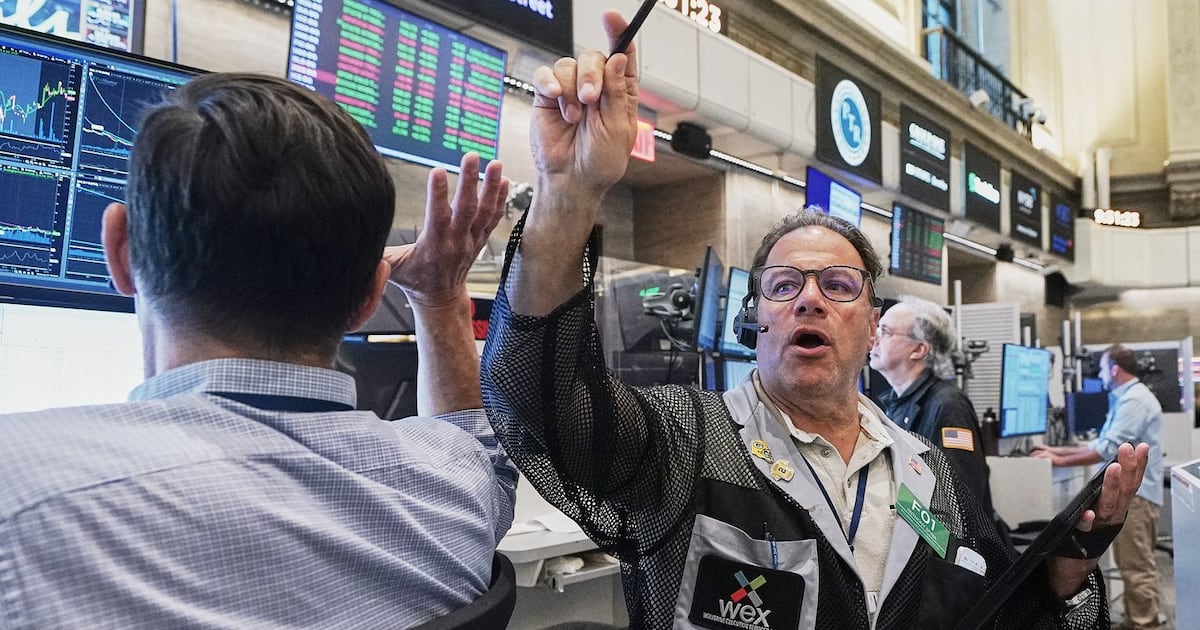 Stock market news: U.S. stocks waver as tech companies slip