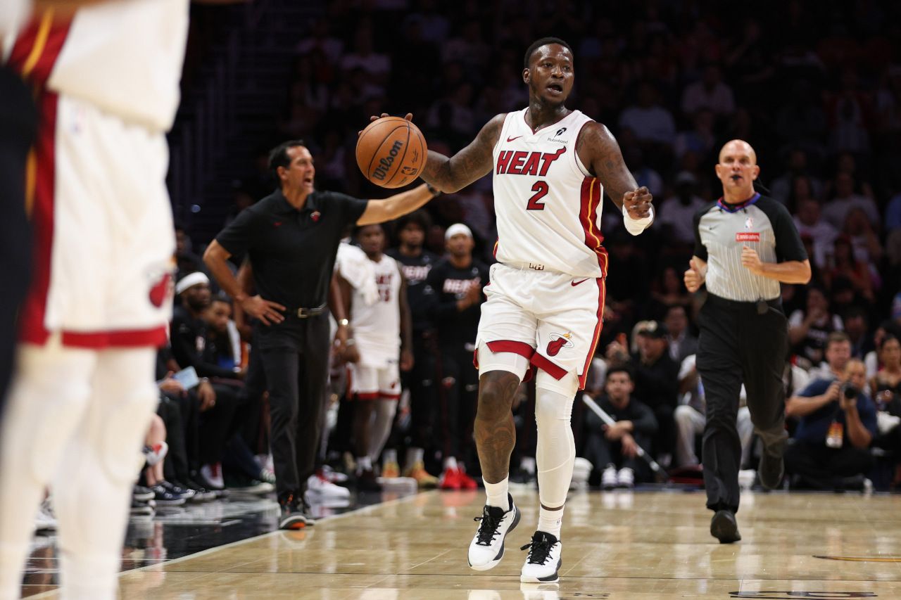 NBA, Charlotte Hornets Back Terry Rozier Contact Ban