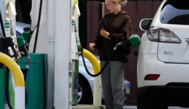 U.S. inflation hits 3-year high with gas prices climbing amid Iran war - National