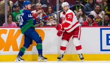 What would a Dylan Larkin trade mean for the Canucks and Elias Pettersson?