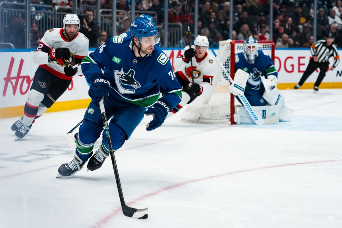 What could the Canucks get from the Senators in a Jake DeBrusk trade?