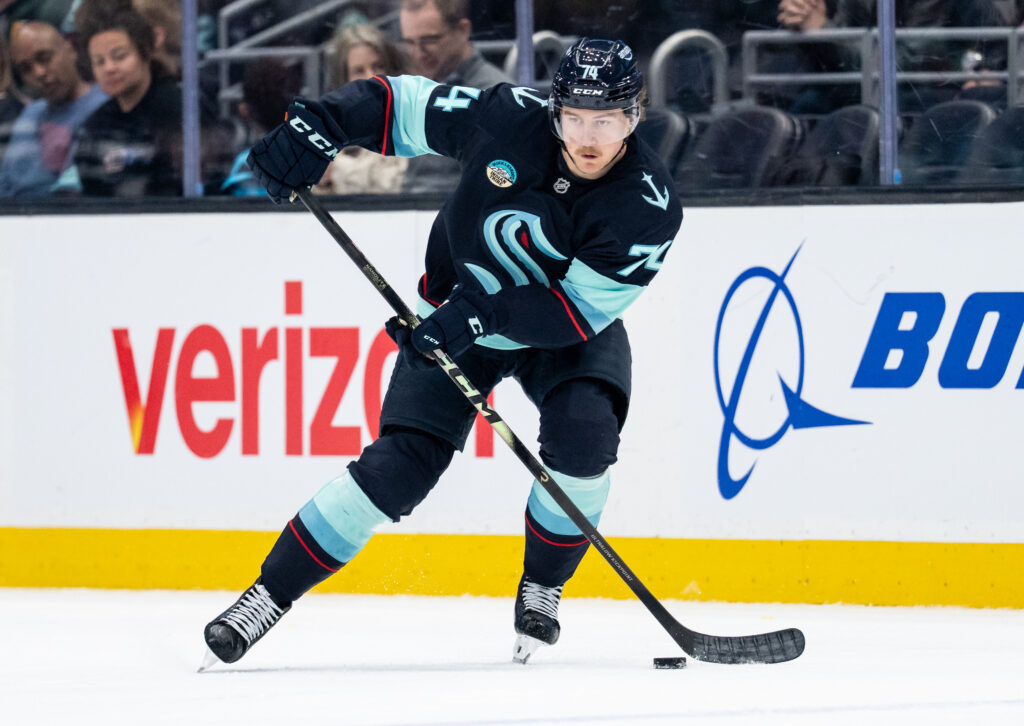 Kraken Sign Bobby McMann To Six-Year Extension – Pro Hockey Rumors