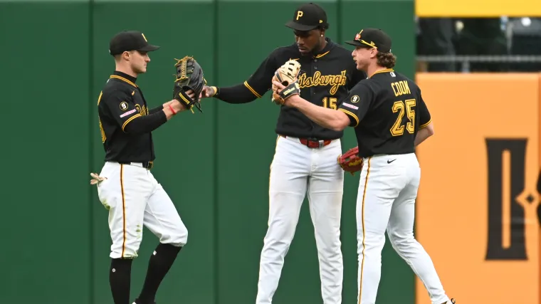 Pirates rookie Tyler Callihan creates MLB history with first two home runs against Dodgers image