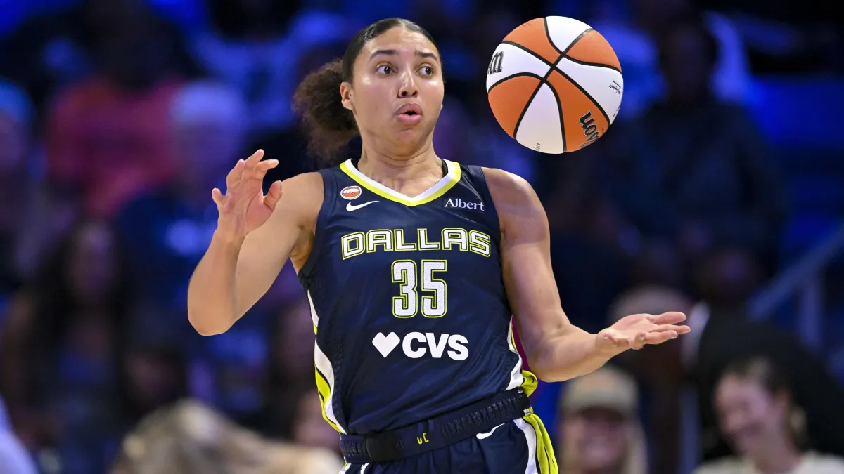 Wings' Azzi Fudd achieves 29-year WNBA history image