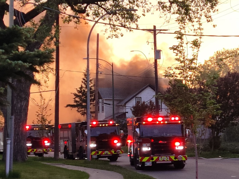 Disraeli Freeway reopens following early morning fire